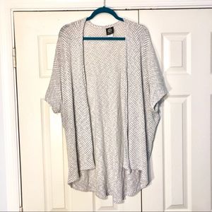 Bobeau Short Sleeve Cardigan